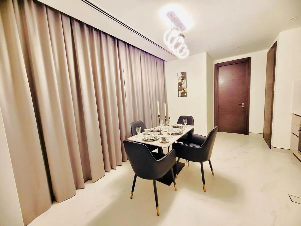 Tatil Evi Exquisite 1Br Creek Vista Grande Villa Dubai Birleşik Arap Emirlikleri